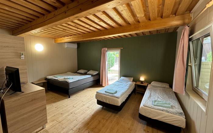štúdia M1, M2
