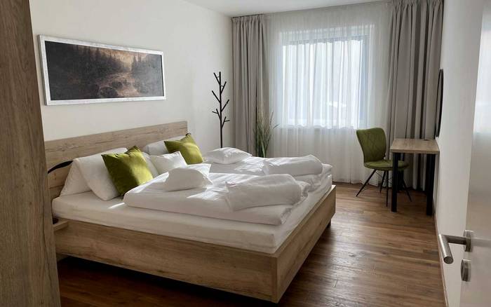 2.06 Slunný apartmán se dvěma ložnicemi a balkonem