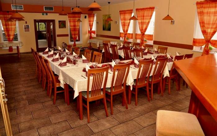 Restaurace