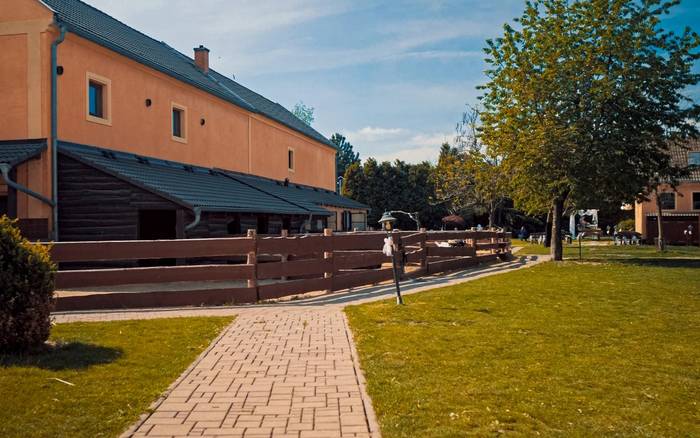 Exteriér