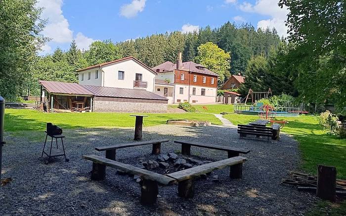 Posezení u ohniště