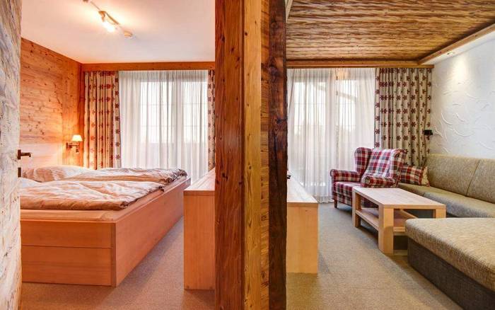 Apartmán s 1 spálňou v hlavnej budove hotela
