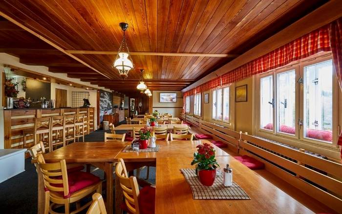 Restaurace