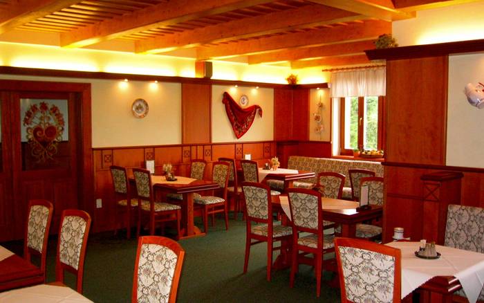 Restaurace