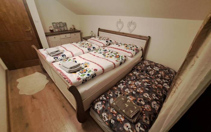 Spálňa 1 - výsuvné lôžko