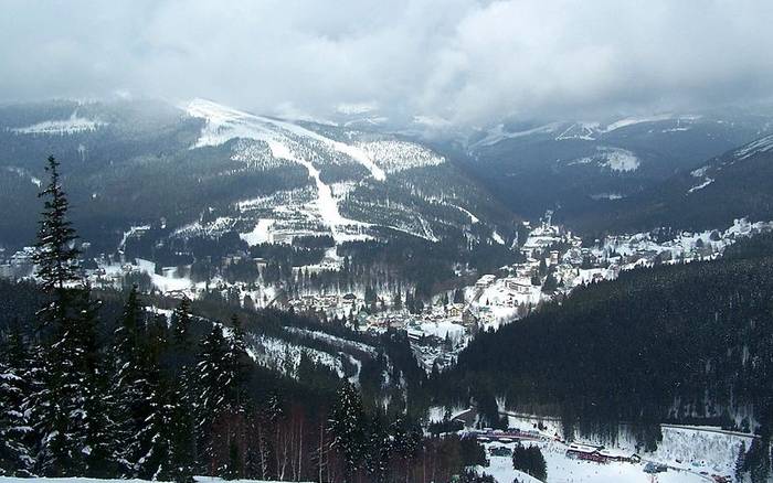 Ski areál Svatý Petr hledejte ve Špindlerově mlýně