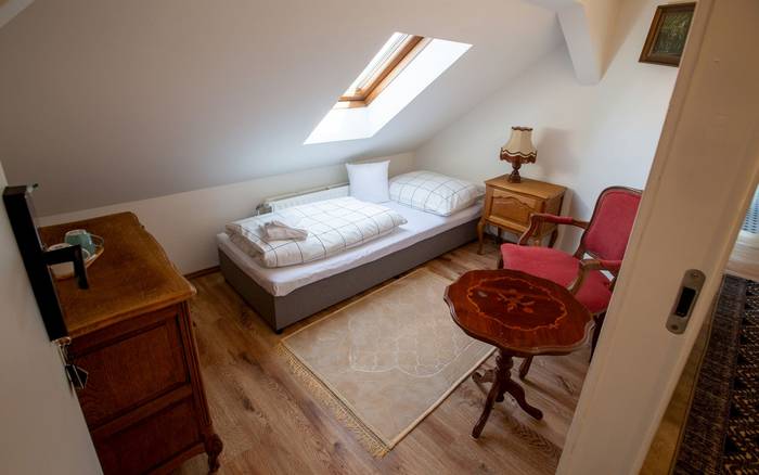 Room C 108