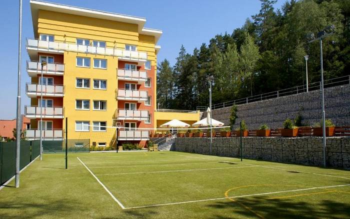 Hřiště