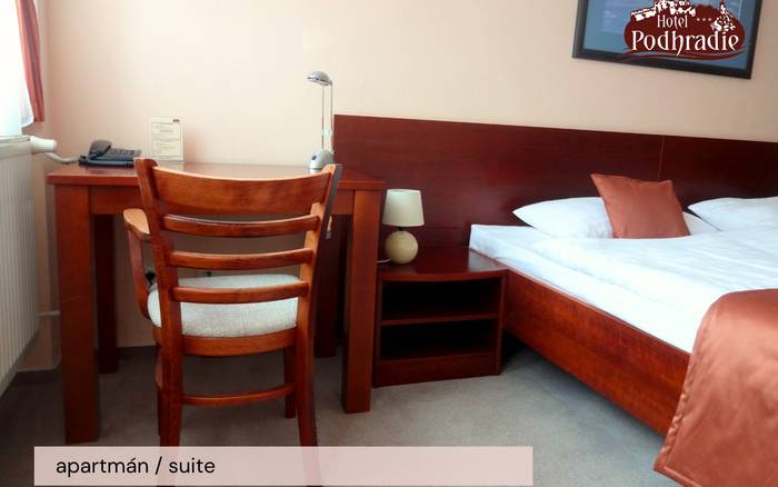 Apartmán - pracovný kút