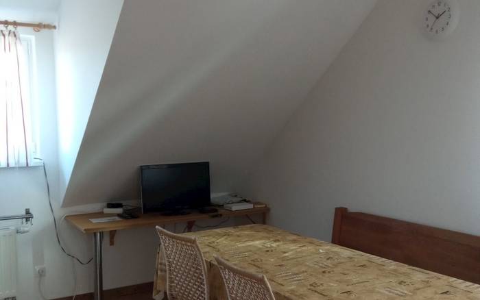 Apartmán - poschodí