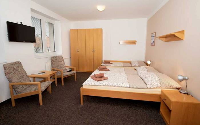 Třílůžkový pokoj