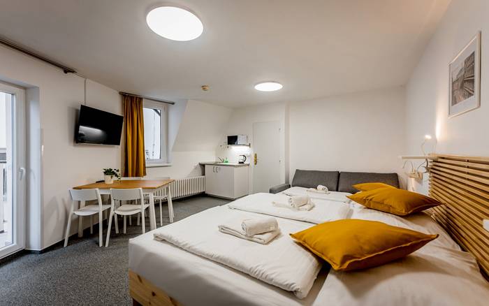 37ab Dvoupokojový apartmán s balkónkem a kuchyňkou