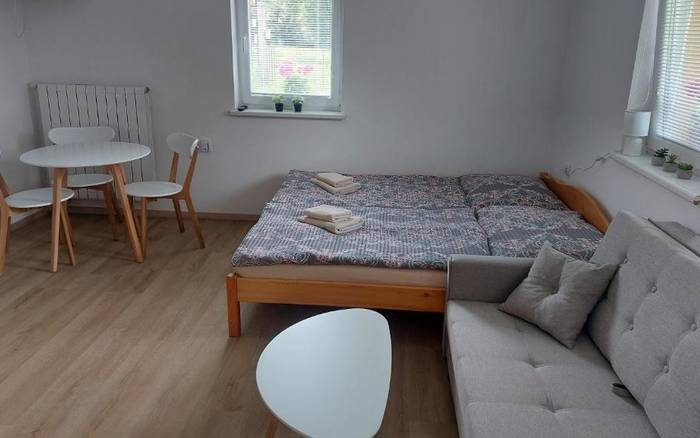 3-lôžkový apartmán so súkromným vchodom