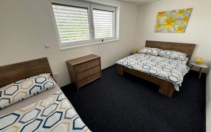  Dvoupodlažní apartmán