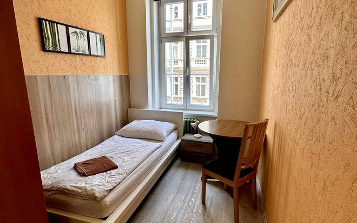Pokoj Privat 1+1 se společnou koupelnou
