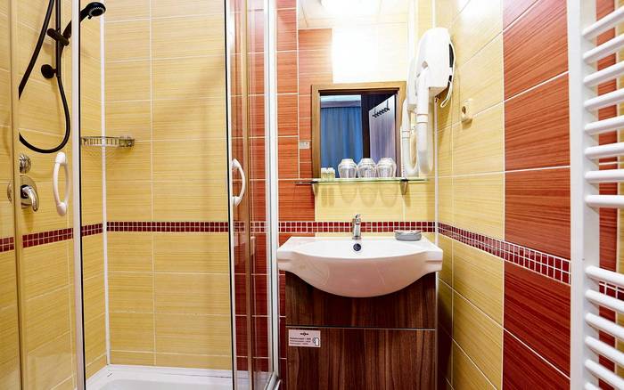 Čtyřlůžkový DVOUPOKOJ S KLIMATIZACÍ