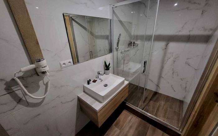 De Luxe Premium s balkónom