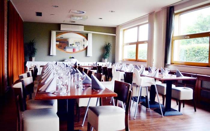 Restaurace