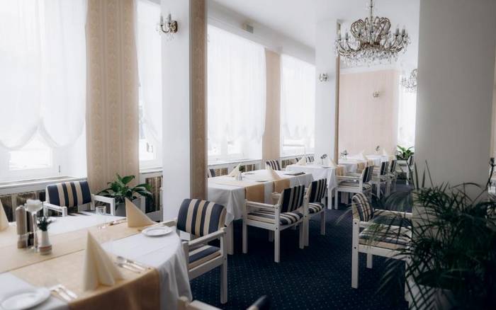 Restaurace