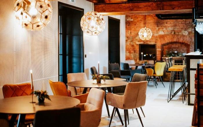 Restaurace