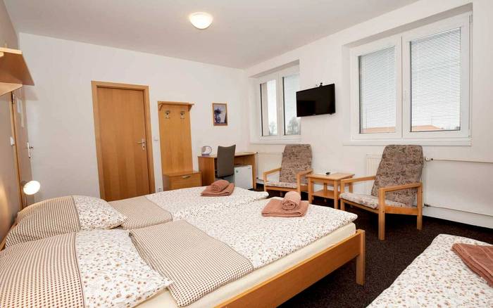 Třílůžkový pokoj