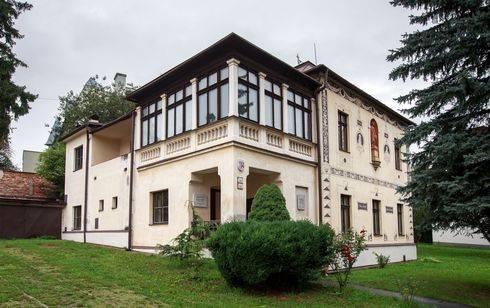 Stredoslovenská galéria – Vila D. Skuteckého