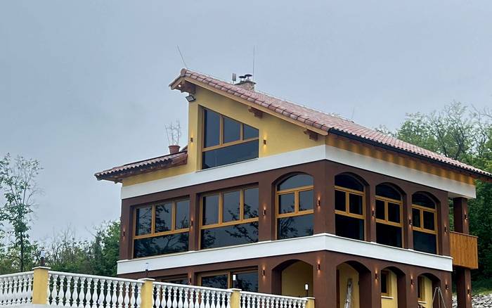 Exteriér