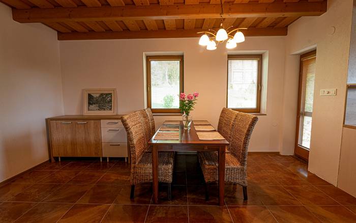 Jedálenské posedenie