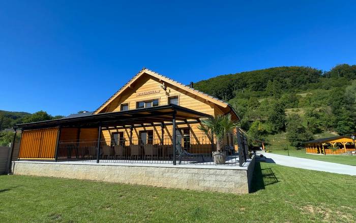 Exteriér
