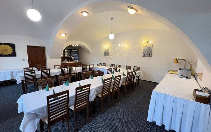 Restaurace