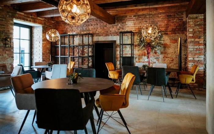 Restaurace