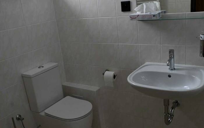 Třílůžkový pokoj Comfort s manželskou postelí
