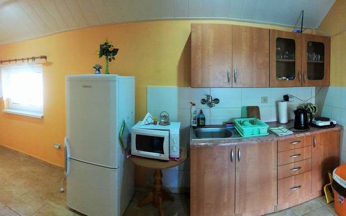 Apartmán s terasou č. 4 ,Kuchynka k apartmánu s terasou č.4