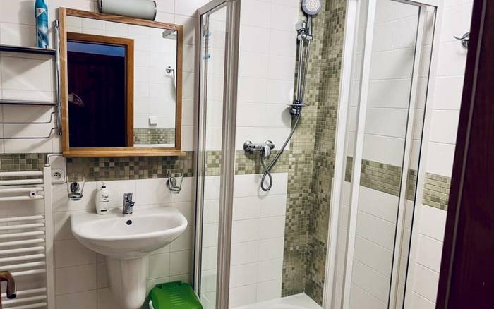 Čtyřlůžkový pokoj č. 5