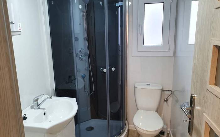 Minibungalow kupelňa a WC