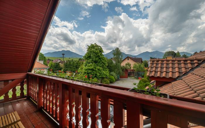 Pohľad zo spoločného balkóna
