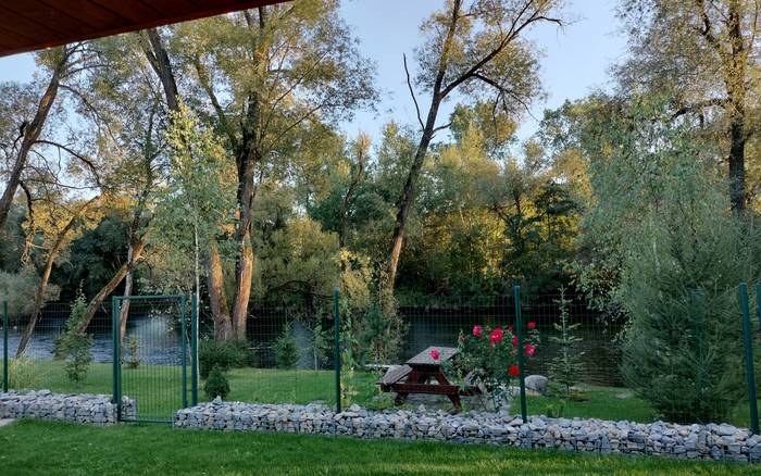 Villa Garden Bešeňová