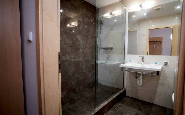 Jednolôžková izba Business