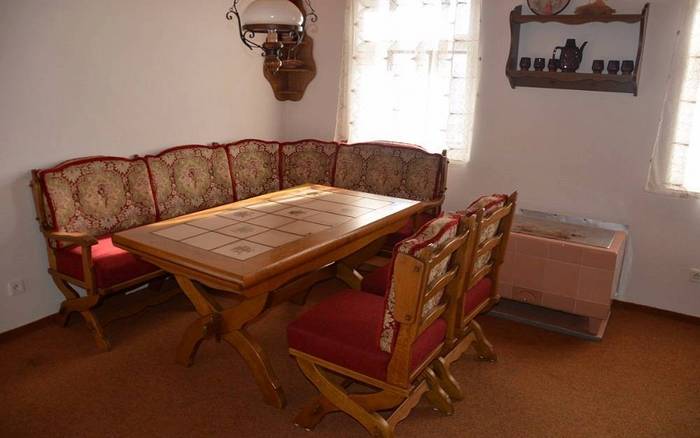 Пансіонат На Старій Школі
