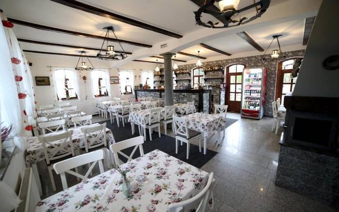 Restaurace