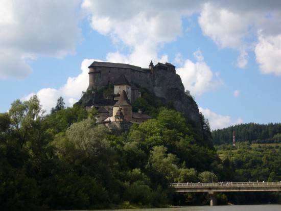 Oravský Hrad 25 km