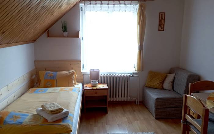 Apartmán na poschodí