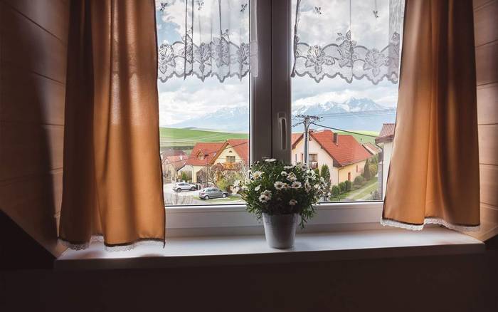 Dvojlôžková izba s výhľadom na Tatry