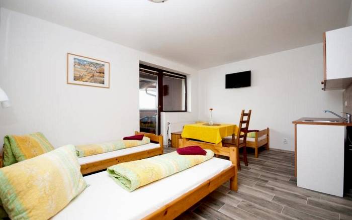 Třílůžkový pokoj