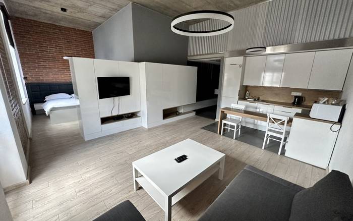 Izba s manželskou posteľou