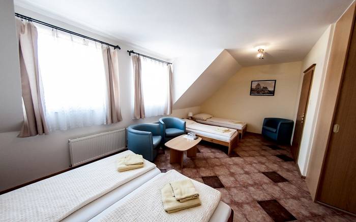 Čtyřlůžkový pokoj