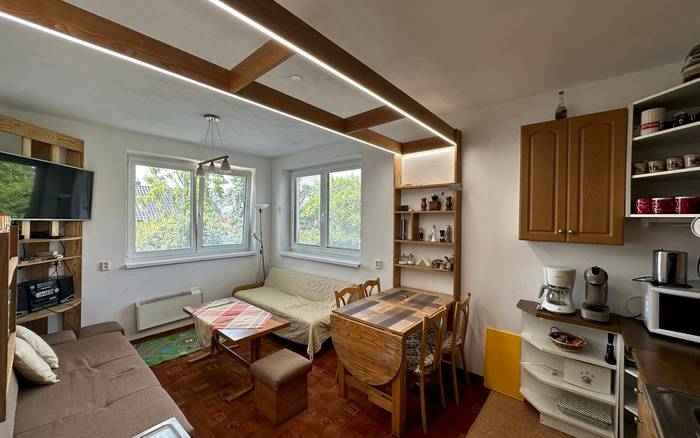 Apartmán na poschodí