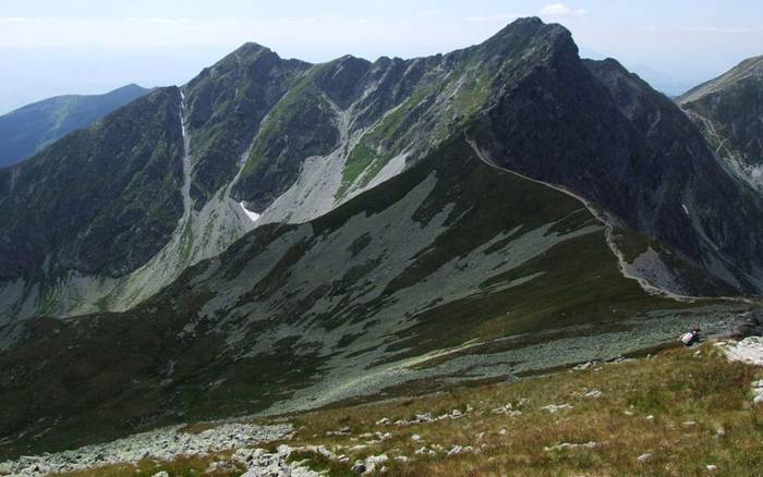 10 vrchov s výhľadmi za všetky drobné