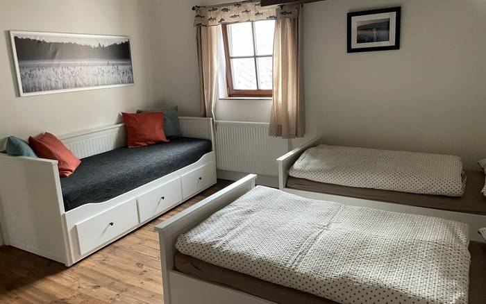 Rodinný apartmán s 2 ložnicemi a přistýlkou č. 5