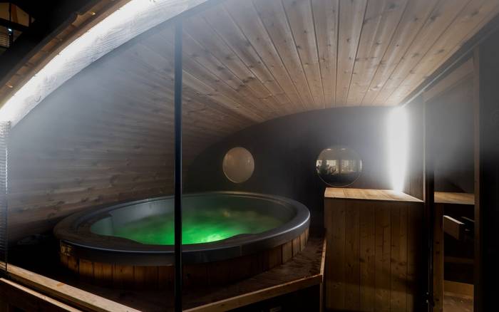 Vírivka wellness